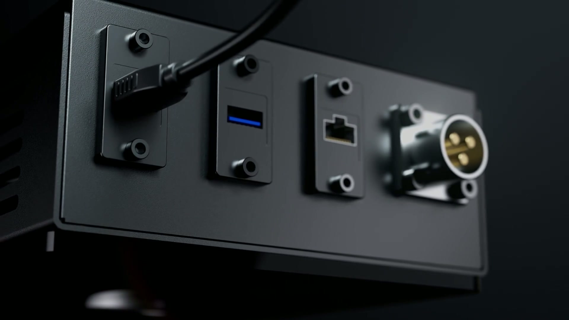 HDMI-Kabel im Anschlussfeld von Skymo Pro